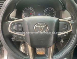 Xe Toyota Innova 2.0E 2017