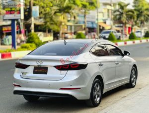 Xe Hyundai Elantra 1.6 MT 2018