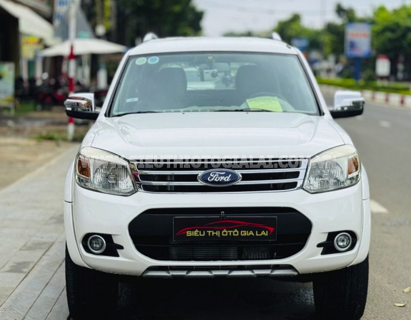 Ford Everest 2.5L 4x2 AT 2014