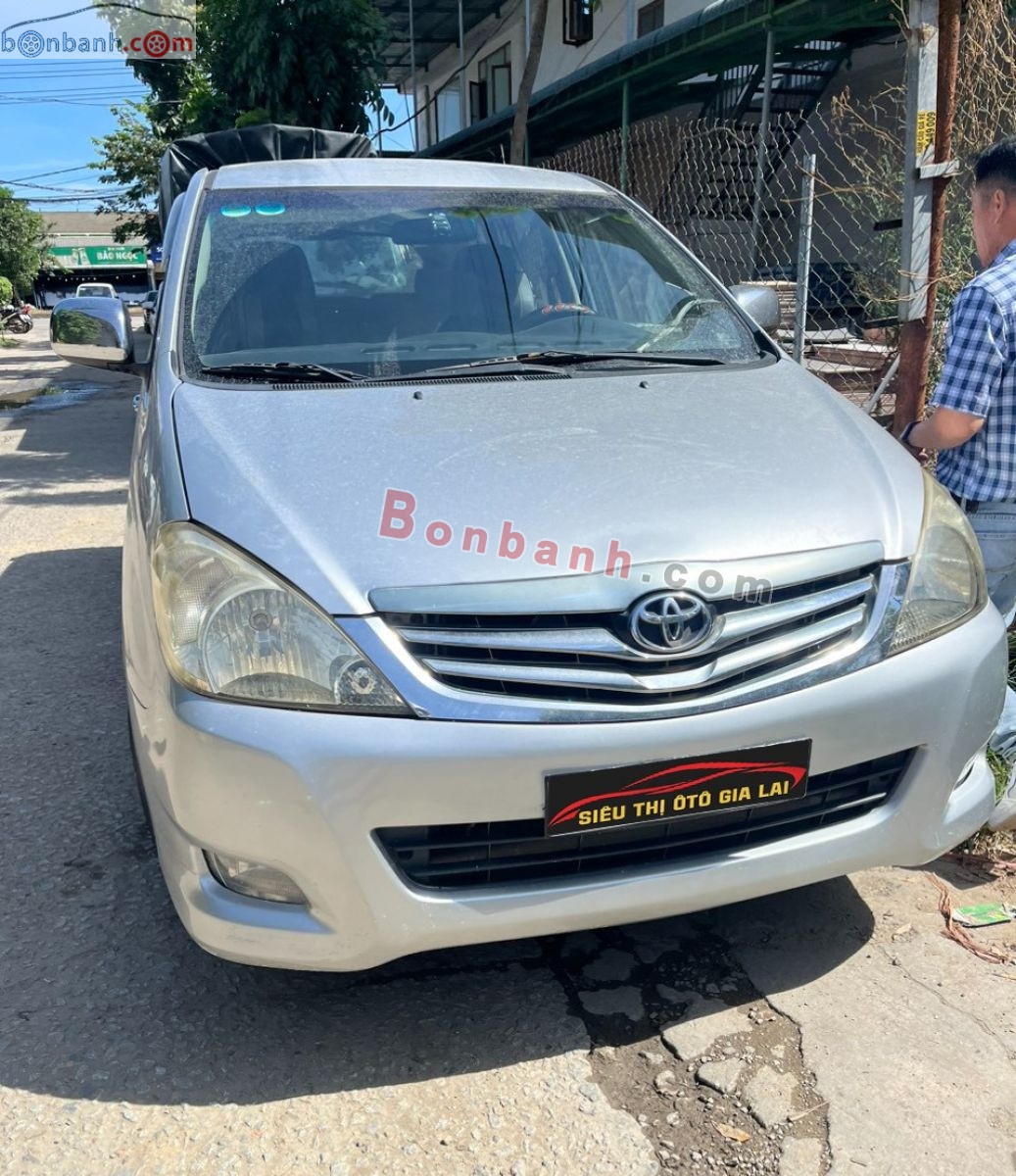 Toyota Innova G 2011