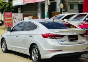 Xe Hyundai Elantra 1.6 MT 2017