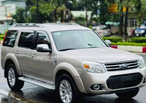 Xe Ford Everest 2.5L 4x2 MT 2014