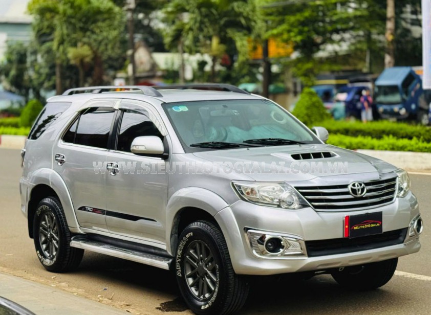 Toyota Fortuner 2.5G 2014