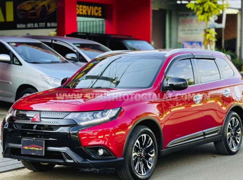 Mitsubishi Outlander Premium 2.0 CVT 2021