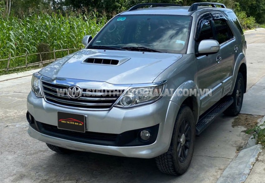 Toyota Fortuner 2.5G 2013