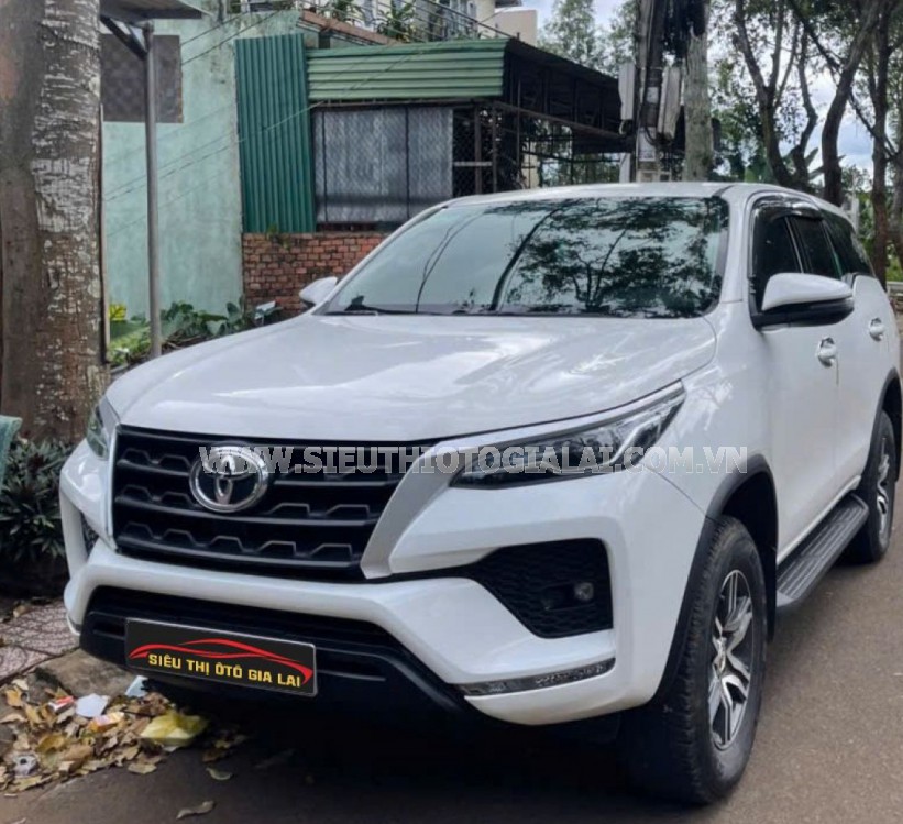 Toyota Fortuner 2.4G 4x2 MT 2020