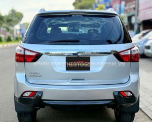 Xe Isuzu MU-X 2.5 4X2 MT 2016