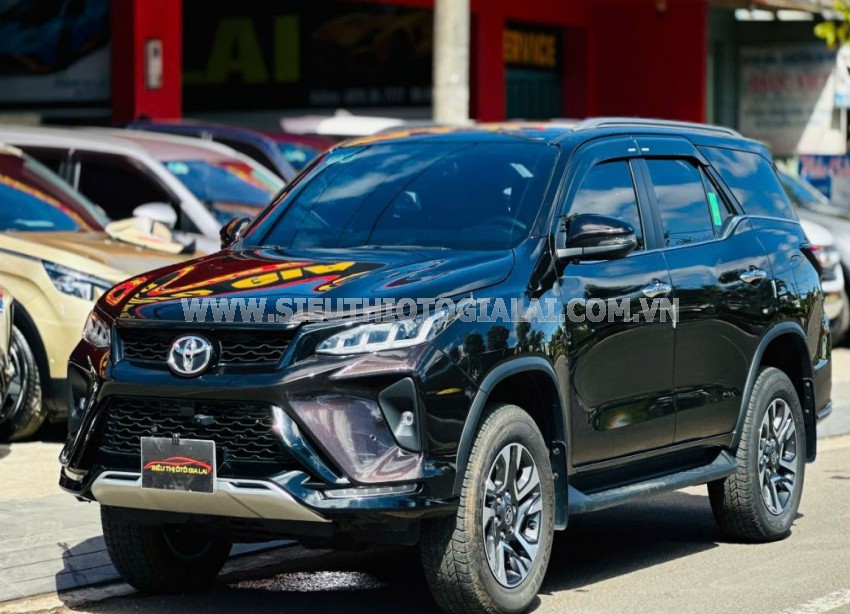 Toyota Fortuner 2.4G 4x2 AT Legender 2021