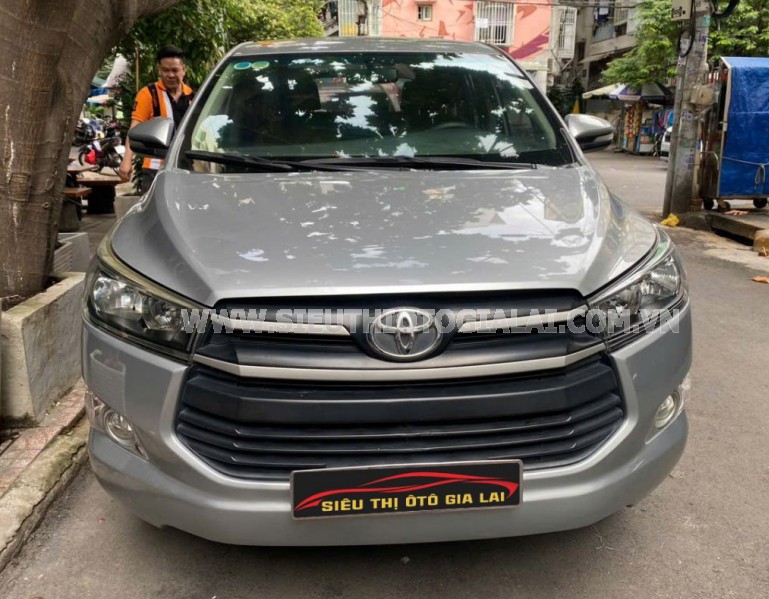 Toyota Innova 2.0E 2017