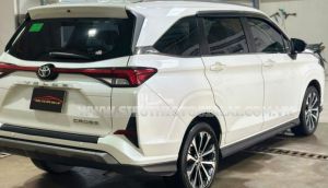 Xe Toyota Veloz Cross Top 1.5 CVT 2024