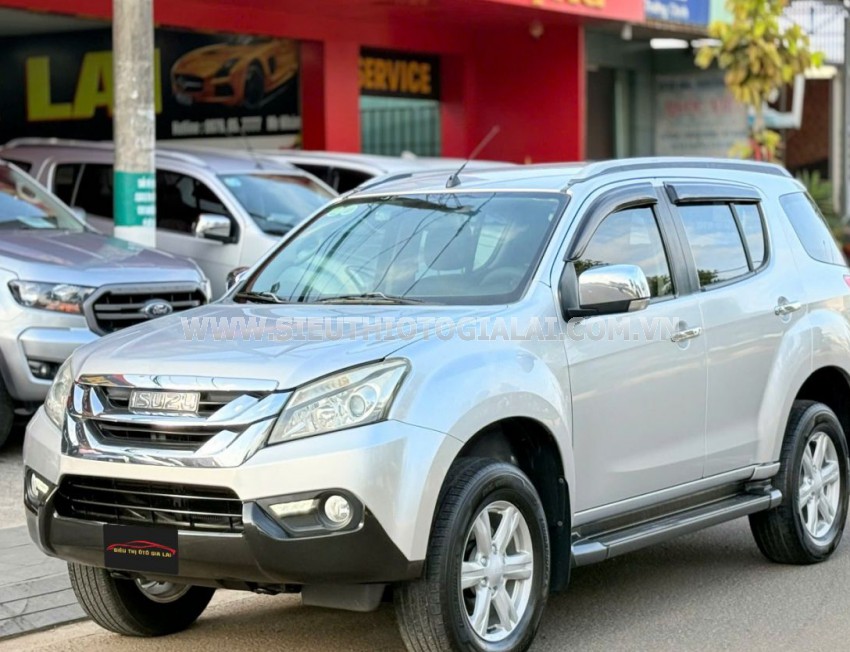 Isuzu MU-X 2.5 4X2 MT 2016