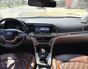 Xe Hyundai Elantra 1.6 MT 2017