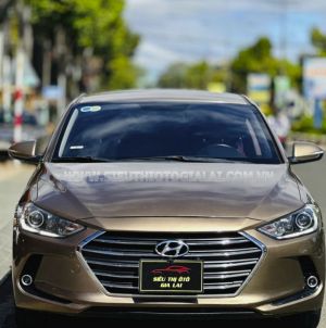 Xe Hyundai Elantra 1.6 MT 2017