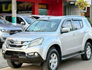 Xe Isuzu MU-X 2.5 4X2 MT 2016