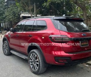 Xe Ford Everest Ambiente 2.0 4x2 AT 2018