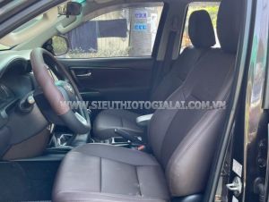 Xe Toyota Fortuner 2.4G 4x2 MT 2017
