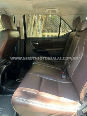 Xe Toyota Fortuner 2.4G 4x2 MT 2017