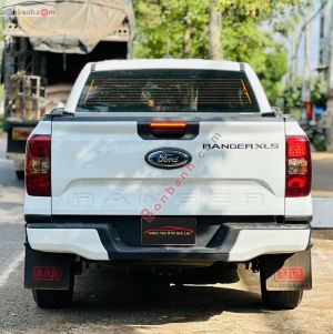Xe Ford Ranger XLS 2.0L 4x2 AT 2022