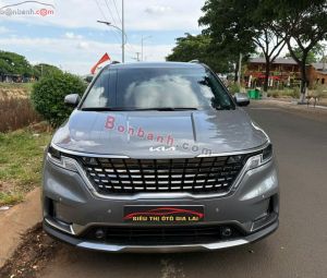Xe Kia Carnival Premium 2.2D 8S 2024