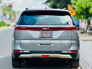Xe Kia Carnival Premium 2.2D 8S 2024