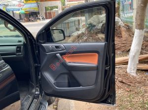 Xe Ford Everest Trend 2.0L 4x2 AT 2018