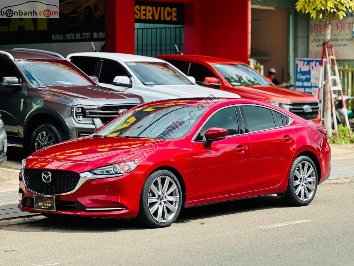 Mazda 6 Premium 2.0 AT 2022