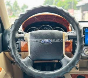Xe Ford Everest 2.5L 4x2 MT 2012