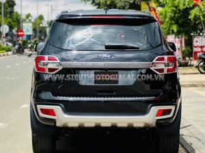 Xe Ford Everest Trend 2.0L 4x2 AT 2018