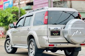 Xe Ford Everest 2.5L 4x2 MT 2012