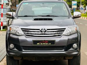 Xe Toyota Fortuner 2.5G 2015