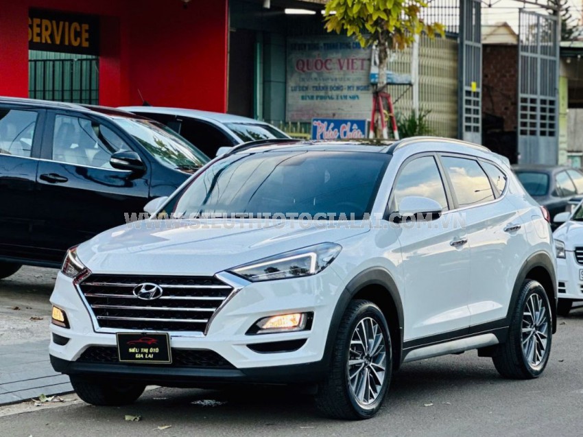 Hyundai Tucson 2.0 AT Đặc biệt 2021