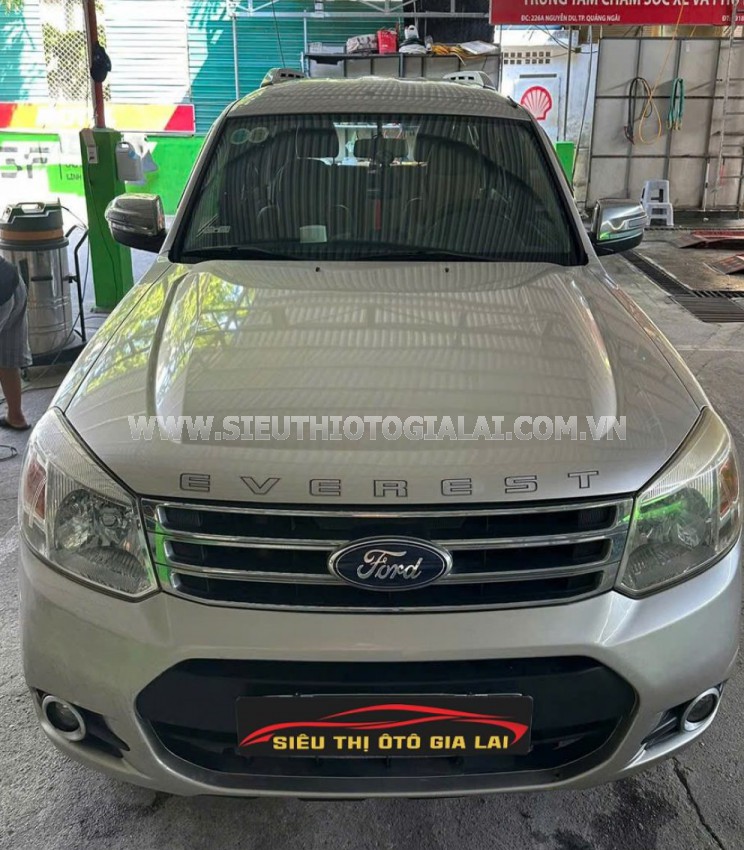 Ford Everest 2.5L 4x2 MT 2013