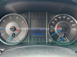 Xe Toyota Fortuner 2.4G 4x2 MT 2017