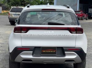 Xe Kia Sonet Deluxe 1.5 MT 2022