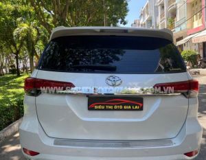 Xe Toyota Fortuner 2.4G 4x2 AT 2019