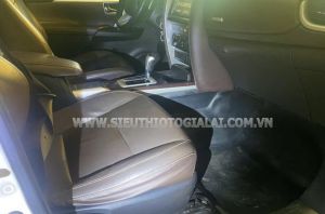 Xe Toyota Fortuner 2.4G 4x2 AT 2019