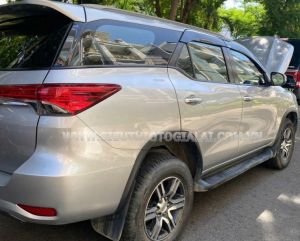 Xe Toyota Fortuner 2.4G 4x2 AT 2020