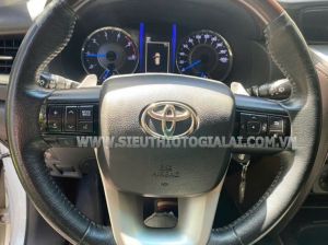 Xe Toyota Fortuner 2.4G 4x2 AT 2019