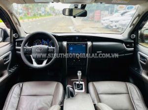 Xe Toyota Fortuner 2.4G 4x2 AT 2020
