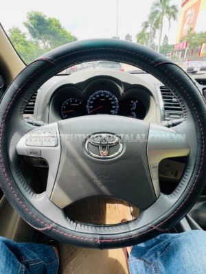 Xe Toyota Fortuner 2.5G 2012