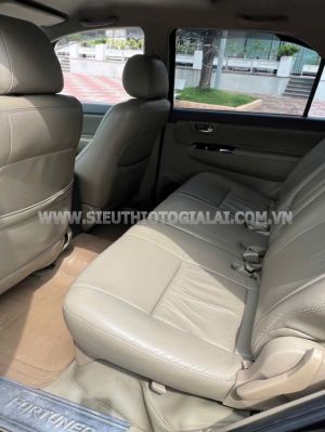 Xe Toyota Fortuner 2.5G 2012