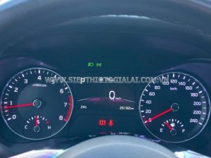 Xe Kia K3 Premium 2.0 AT 2022