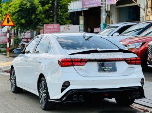 Xe Kia K3 Premium 2.0 AT 2022