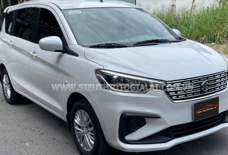 Suzuki Ertiga GL 1.5 MT 2022