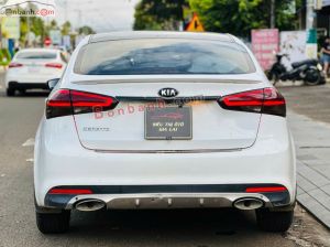 Xe Kia Cerato 1.6 MT 2017