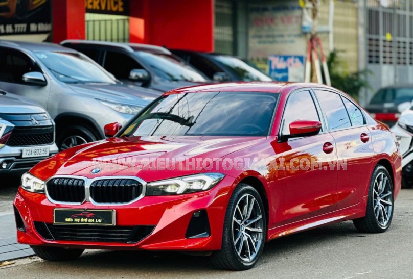 BMW 3 Series 320i Sport Line 2024