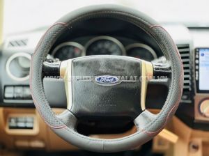 Xe Ford Everest 2.5L 4x2 MT 2010