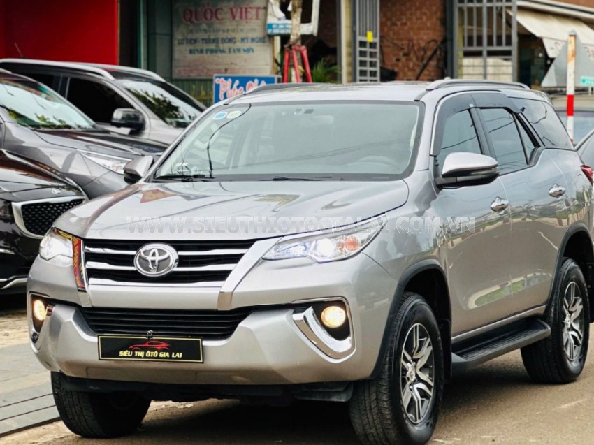Toyota Fortuner 2.4G 4x2 AT 2020