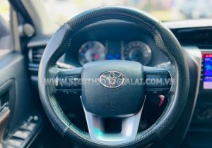 Xe Toyota Fortuner 2.4G 4x2 MT 2017