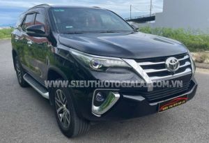 Xe Toyota Fortuner 2.7V 4x4 AT 2017